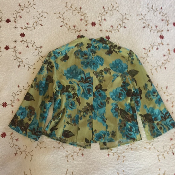 Green Button Up Jacket - Picture 2 of 4